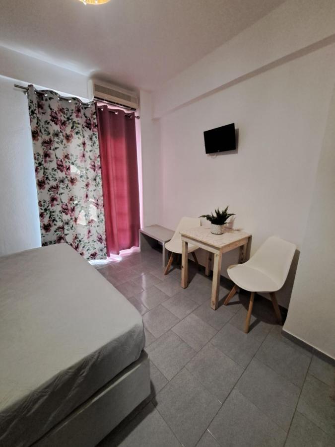 Studios Irineos Περίσσα Εξωτερικό φωτογραφία