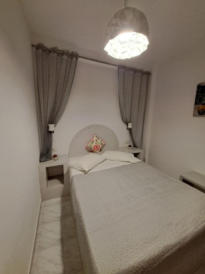 Studios Irineos Περίσσα Εξωτερικό φωτογραφία